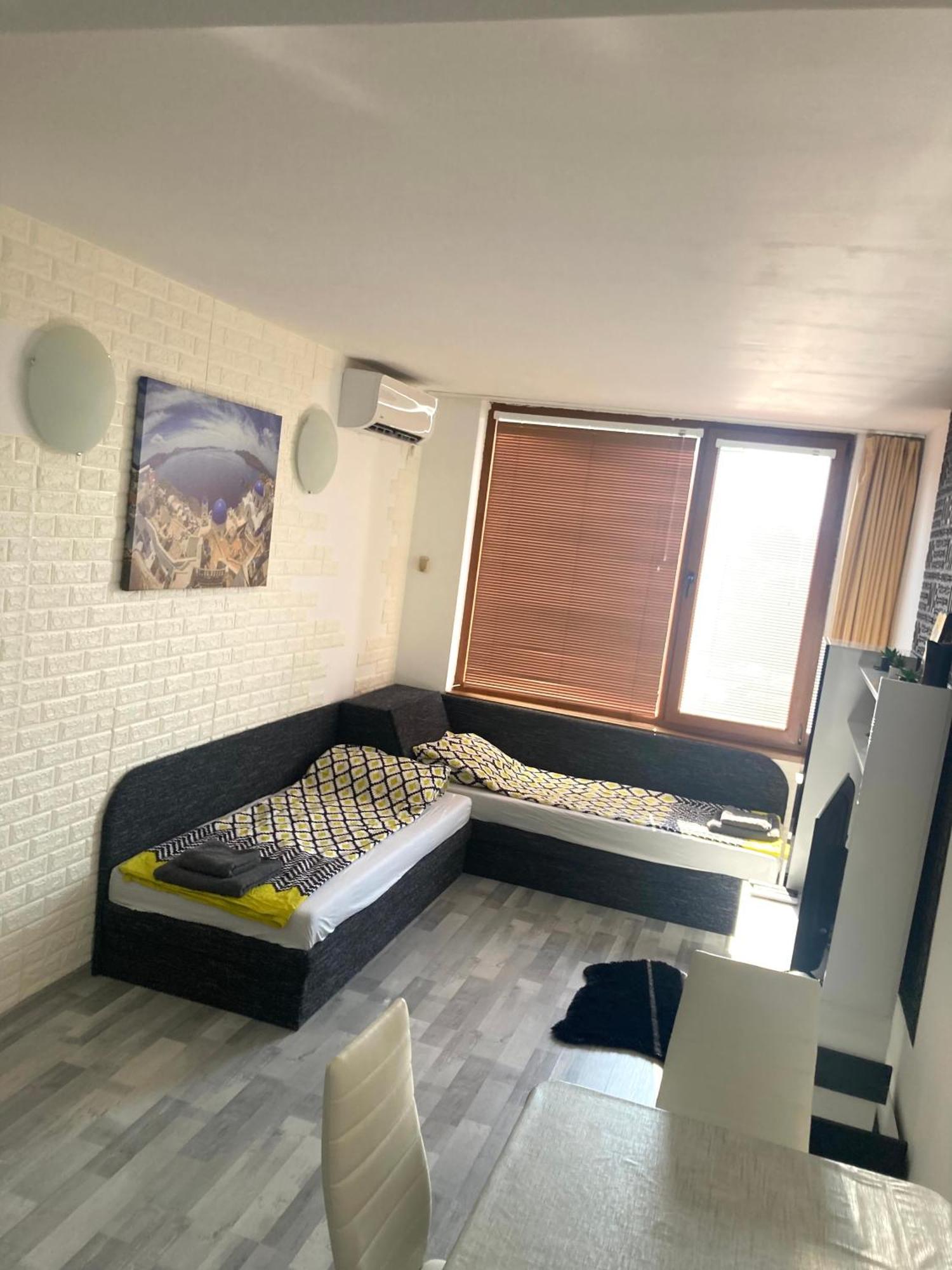 Апартаменти Блу Самър 1 & 2 & 3 Pantai Sunny Bagian luar foto